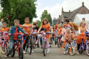 Feestelijke Koningsdag in Aarle-Rixtel